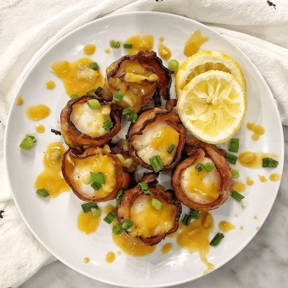 Bacon wrapped scallops