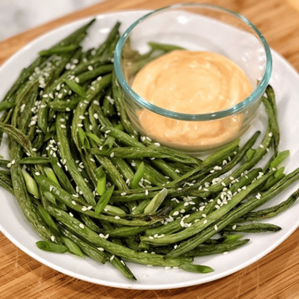 roasted green beans with spicy mayo dipping sauce Sweet Savory and Steph