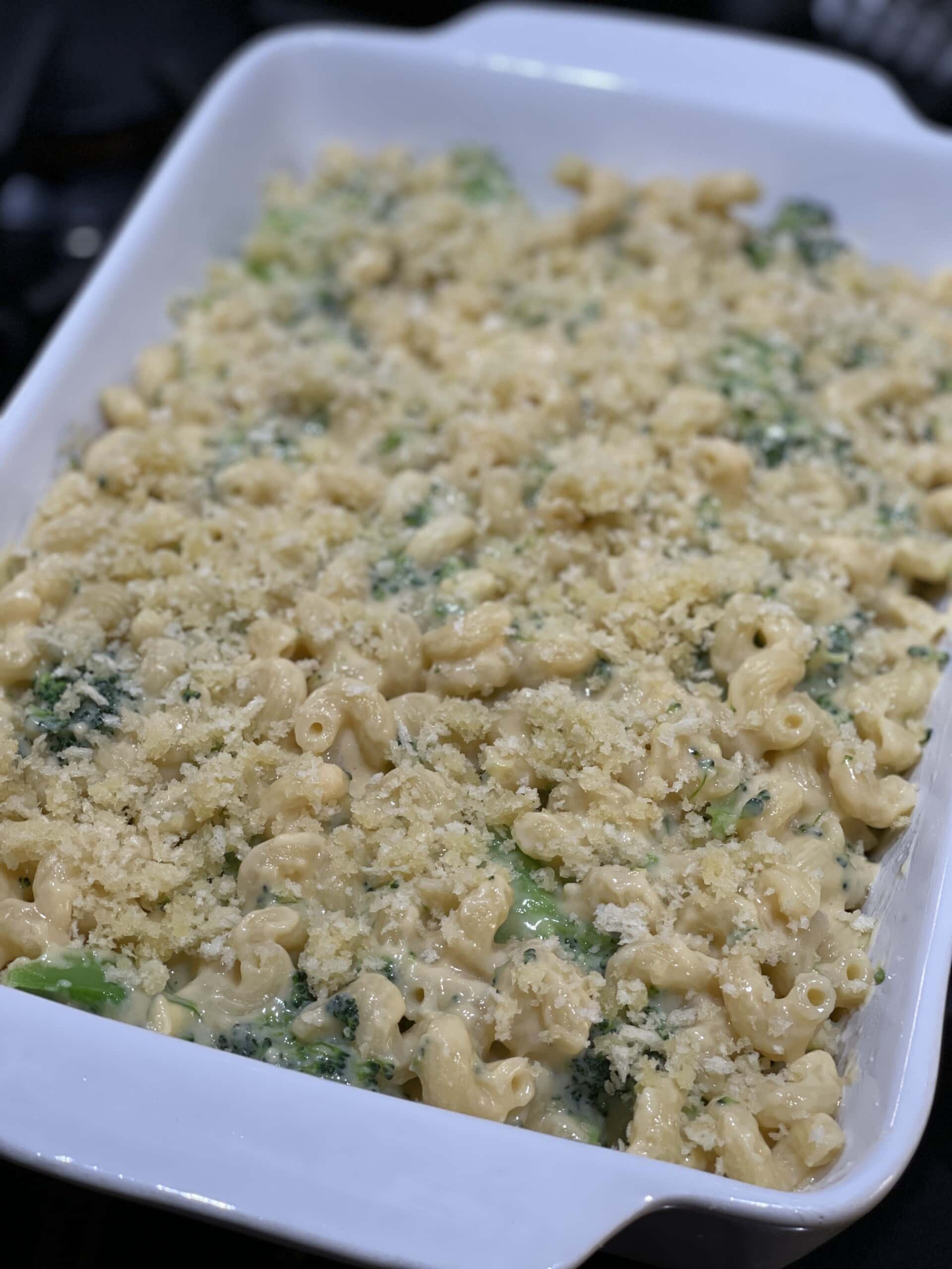 baked broccoli mac and cheese