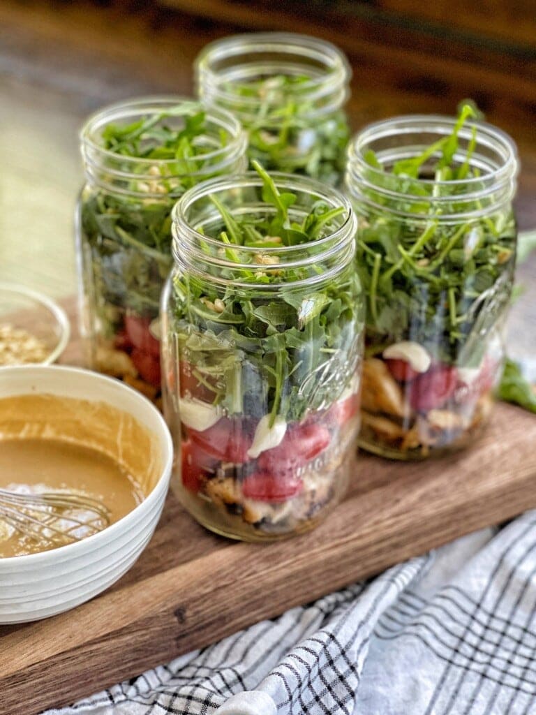 caprese mason jar salads