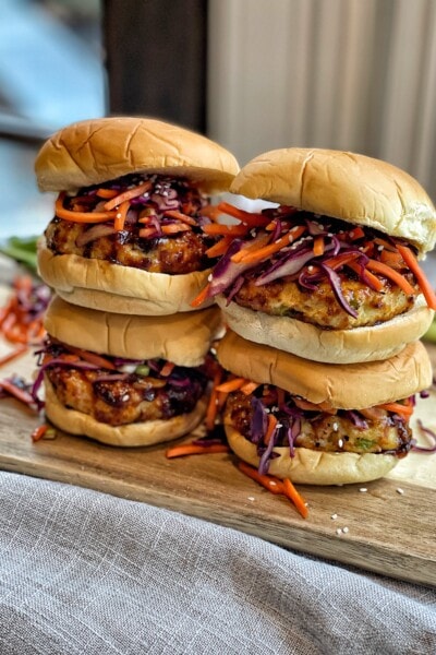 air fried chicken burgers with slaw